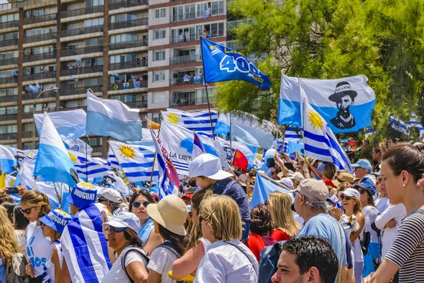 Poliittinen teko Juhla, Montevideo, Uruguay — kuvapankkivalokuva