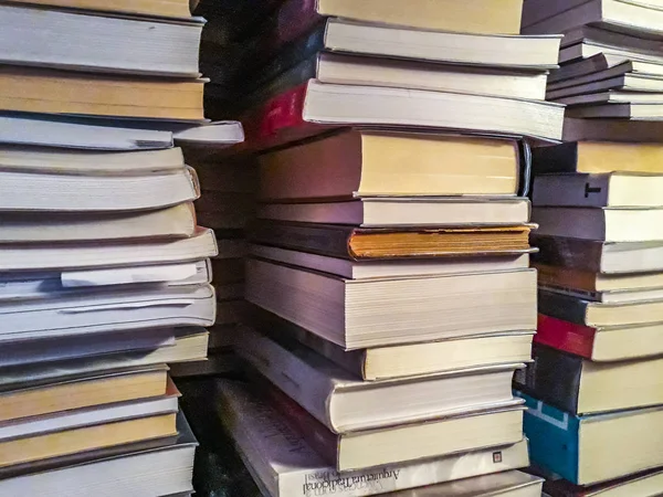 Book Pile at Interior Room — 스톡 사진