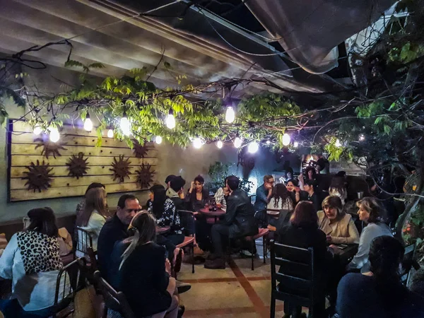 Courtyard Bar Night Scene, Montevideo, Uruguay — Stock Photo, Image