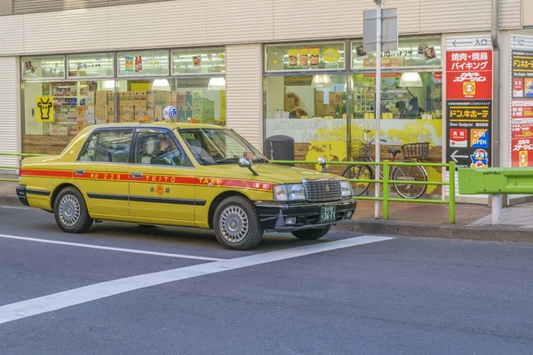 Yellow Taxi, Ginza Bairro, Tóquio, Japão — Fotografia de Stock