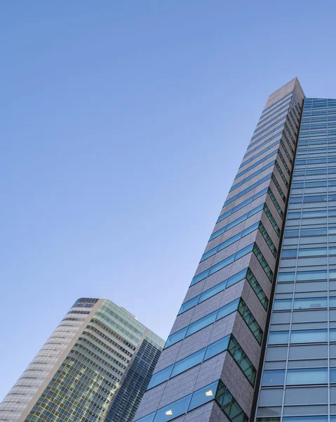 Bâtiments modernes, quartier de Ginza, Tokyo, Japon — Photo