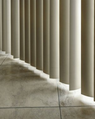 Zarif minimalist evin iç mekanı