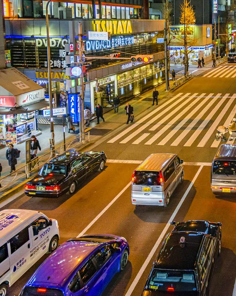 Tokio Japón Enero 2019 Escena Nocturna Urbana Invierno Distrito Shinjuku —  Fotos de Stock