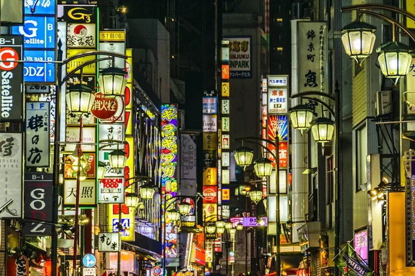 Tokyo Japan Janaury 2019 Miejska Scowość Nocna Dzielnicy Shinjuku Tokio — Zdjęcie stockowe