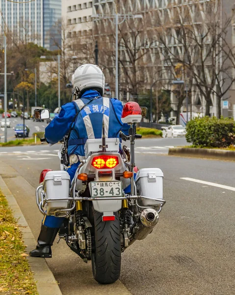 Tokyo Japão Janeiro 2019 Voltar Ver Tráfego Policial Motocicleta Avenida — Fotografia de Stock