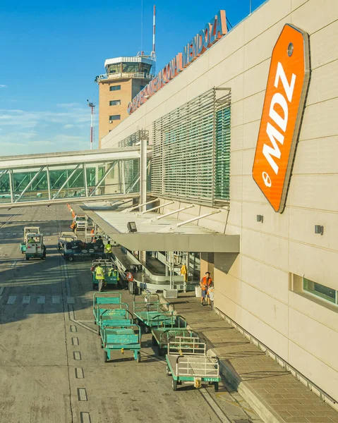 Mendoza Argentina Aprile 2019 Veduta Esterna Dell Aeroporto Francisco Gabrielli — Foto Stock