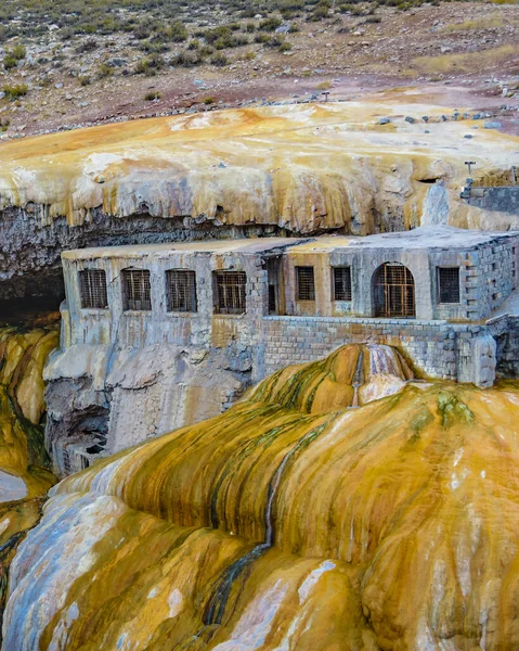 Puente Inca Formación Geológica Hotel Termal Abandonado Ubicado Las Heras — Foto de Stock