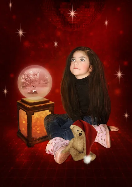 Mała dziewczynka w oczekiwaniu na Boże Narodzenie — Zdjęcie stockowe
