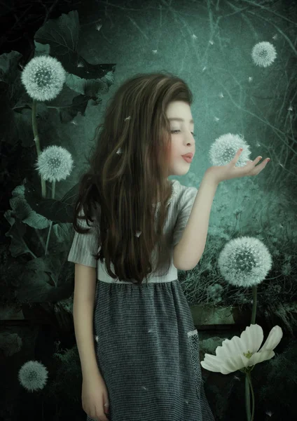 Κοριτσάκι με πικραλίδα — Φωτογραφία Αρχείου