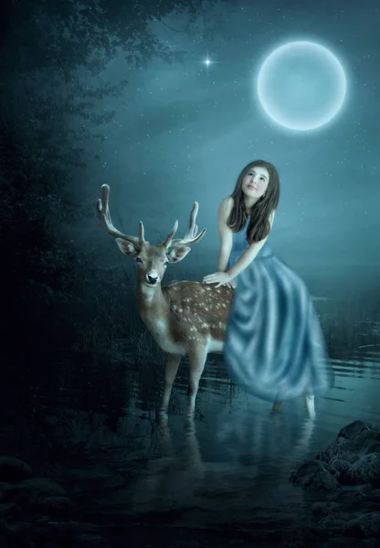 Little girl and deer — Stock Photo, Image