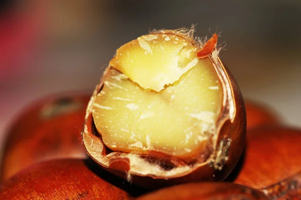 Вкусные Орехи Крупным Планом Каштан — стоковое фото