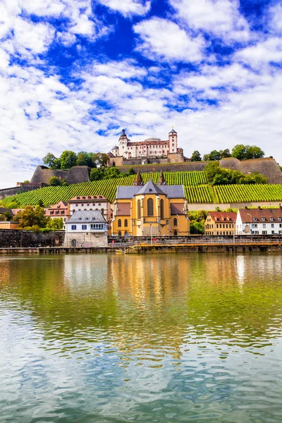 Wurzburg - hermosa ciudad medieval en Alemania, norte de Baviera — Foto de Stock