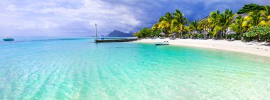 Turkuaz tropik plajlar Mauritius Adası'nın şaşırtıcı-