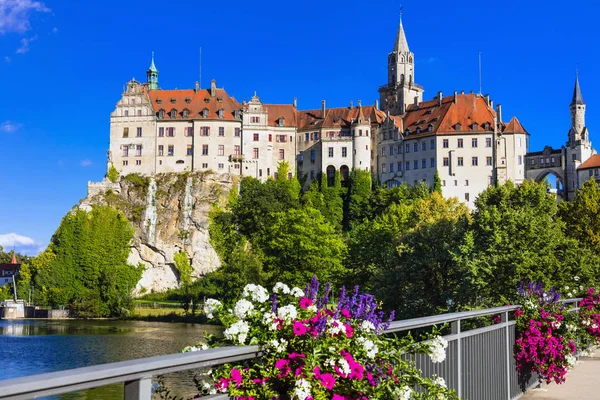 Beautiful places of Gremany - Sigmaringen town with impressive castle. — Stock Photo, Image