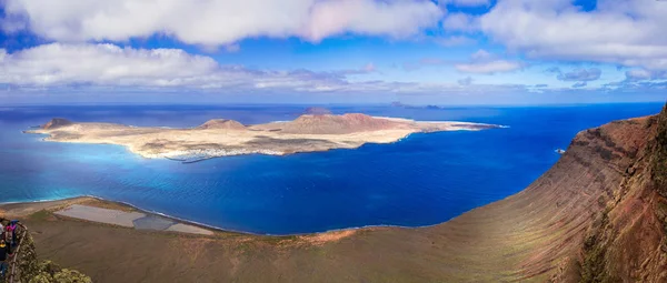 Krásný ostrov Lanzarote, Kanárské ostrovy, Španělsko. — Stock fotografie