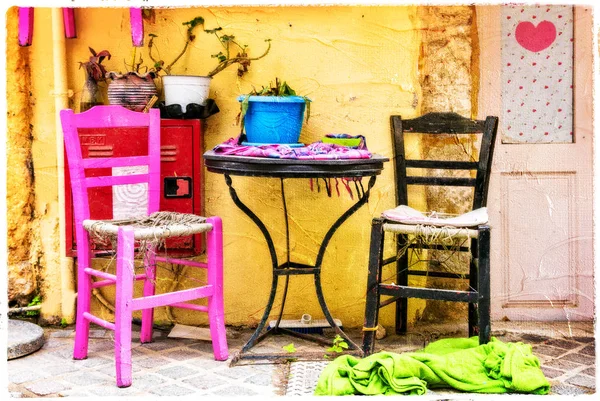 Série Grécia colorido - charmoso rua 'bares com tradicional — Fotografia de Stock