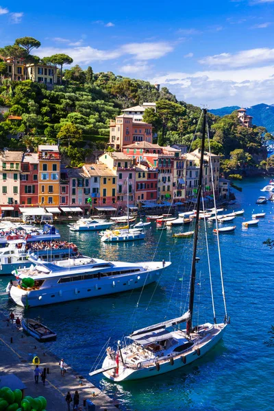 Vacaciones italianas de lujo - hermoso Portofino en Liguria . — Foto de Stock