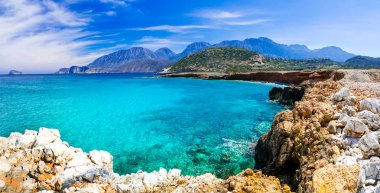 Yunanistan - Crete ada kristal turkuaz plajları.