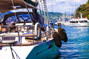 Lüks yat limanında Portofino, İtalya