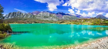  turquoise lake Lago di Castel San Vincenzo in Molise, Italy clipart