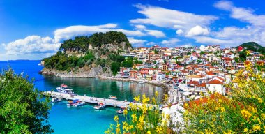 Yunanistan - Parga güzel renkli şehirleri.