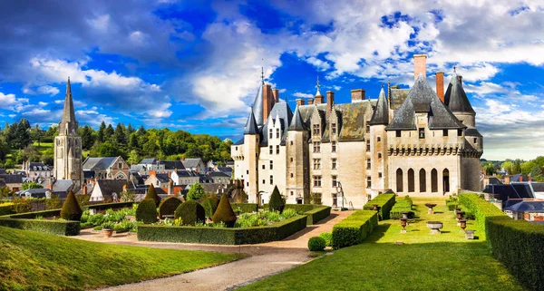 Ορόσημα της Γαλλίας, εντυπωσιακό κάστρο Langeais. Κοιλάδα του Λίγηρα. — Φωτογραφία Αρχείου