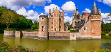 Romantik güzel kaleler Loire Valley - chateau du Moulin. 