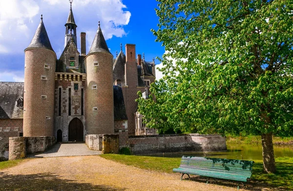 Romantikus gyönyörű várak, Franciaország - Moulin a Loire-völgyben — Stock Fotó