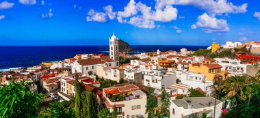 Tenerife - renkli şehir Garachico yerlerinden. Kanarya Adaları 