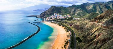 Tenerife tatil ve Simgesel - güzel las Teresitas, Kanarya, İspanya plaj.
