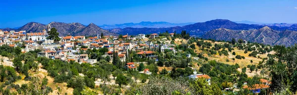 Tradiční horská vesnice Lefkara na Kypru. — Stock fotografie