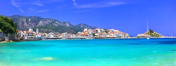 Mooiste traditionele dorpen van Griekenland-Kokkari in Samos Island. — Stockfoto