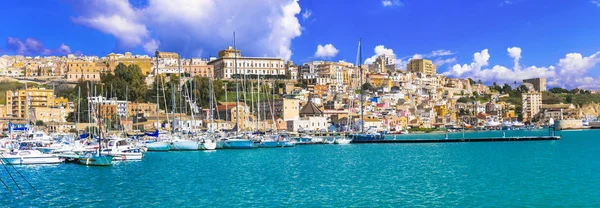 Sizilien - schöne Küstenstadt Sciacca im Süden der Insel. Italien. — Stockfoto