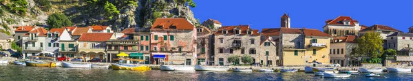 Kroatië Reizen Prachtige Plaatsen Omis Coatsal Stad Dalmatië — Stockfoto