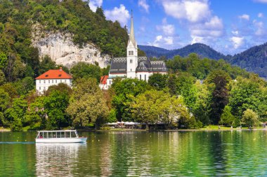 Avrupa 'nın en güzel gölleri - Slovenya' da Kan Gölü