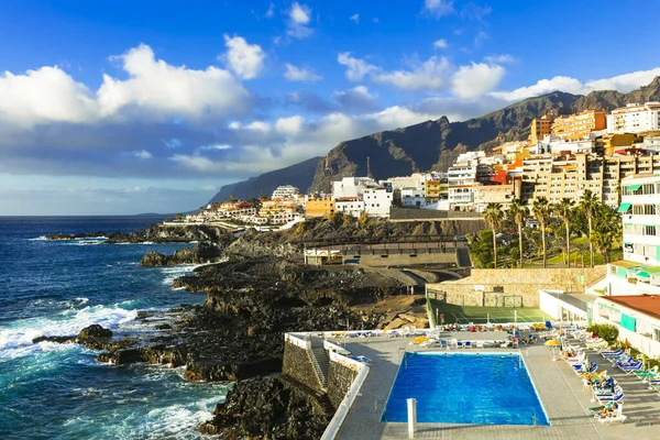 Relaxační Dovolená Krásném Tenerife Město Arena Kanárský Ostrov Španělsko — Stock fotografie