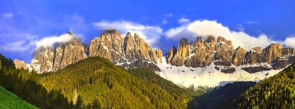 Krása Přírodě Úžasný Západ Slunce Nad Dolomitskými Horami Severní Itálie — Stock fotografie