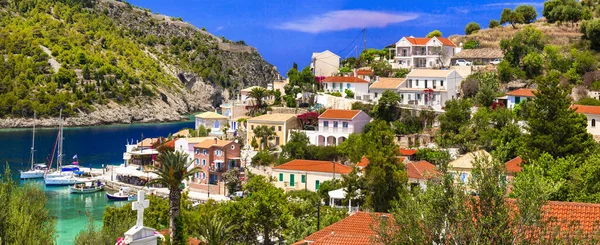 Serie Colorida Grecia Hermoso Pueblo Costero Assos Isla Cefalonia — Foto de Stock