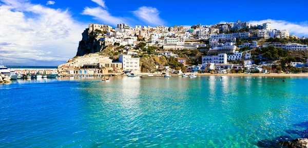 Piękne Białe Miasto Skale Tradycyjnej Nadmorskiej Miejscowości Peschici Puglia Włochy — Zdjęcie stockowe