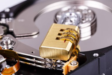 HDD veya sabitdisk, bilgisayar, siber güvenlik kavramı parçası *