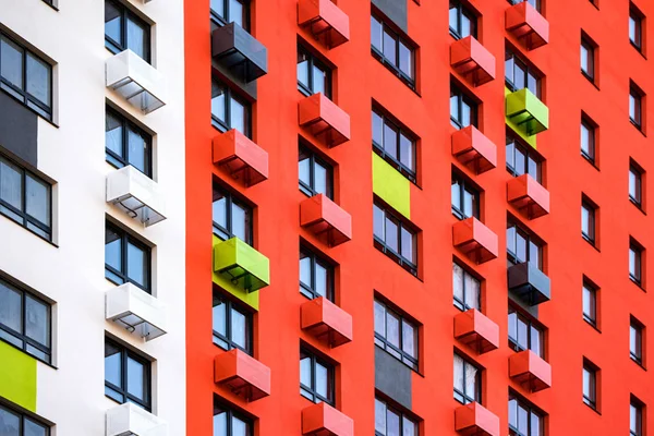 Çok katlı beton apartman