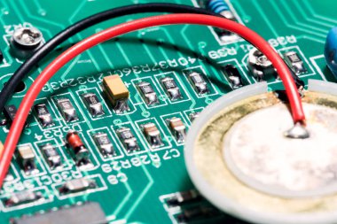 Yakın çekim bir mikroçip