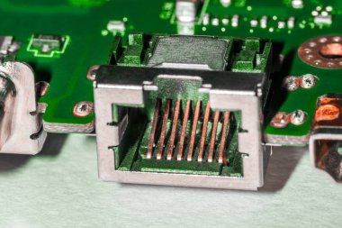 Yakın çekim bir mikroçip