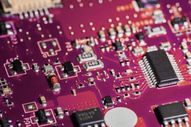 Yakın çekim bir mikroçip