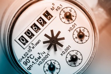 Sıcak ve soğuk su sayacı