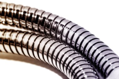Metal esnek tüp