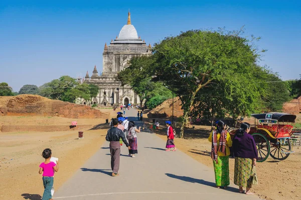 Bagan Myanmar Července 2019 Unidnetified People Come Visit Make Merit — Stock fotografie
