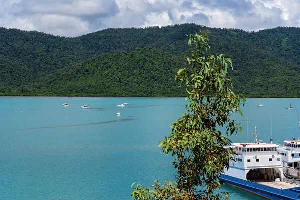 Tariffe Attraccavano Molo Pronto Caricare Merci Consegna Alle Isole Whitsunday — Foto Stock