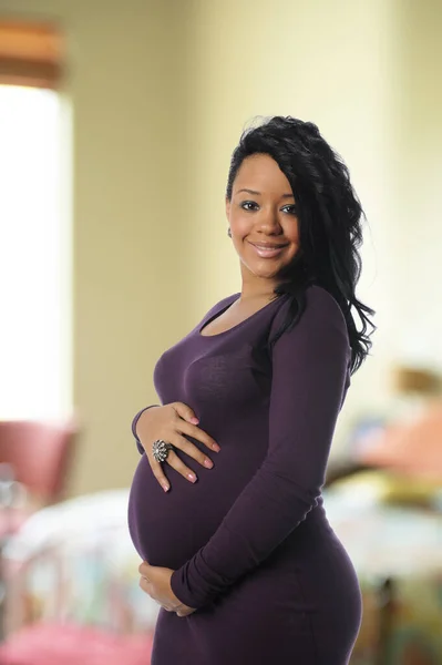 Young Black Woman Pregnant Holding Her Tommy Her Home — Stock Photo, Image