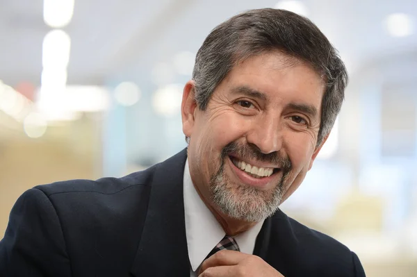 Mature Latino Businessman Smiling Office Building — Stock Photo, Image